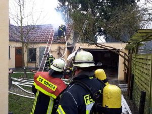 Brand eines Schuppens in der Celler Caroline-Mathilde-Straße