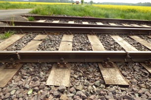 Bahnsignalanlage beschädigt