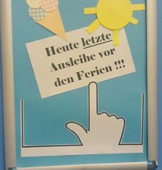 Bücherbus macht Sommerpause