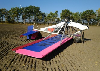 Notlandung eines Ultraleichtflugzeugs1 Notlandung eines Ultraleichtflugzeugs