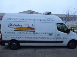 Autodiebe stehlen Partyservice-Transporter